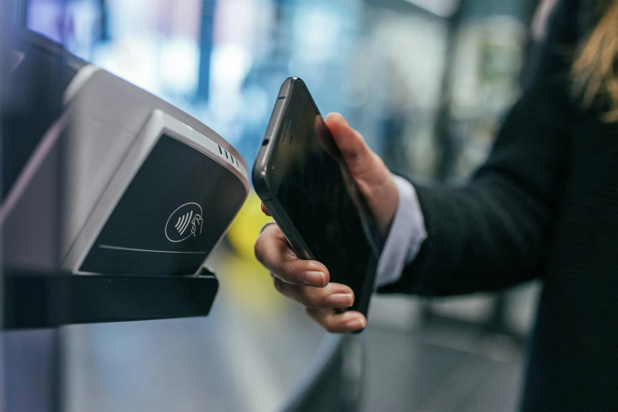 Dutch Consumers Association not happy with banks supporting Google Pay
